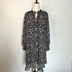 Ann Taylor Leopard Print midi Dress